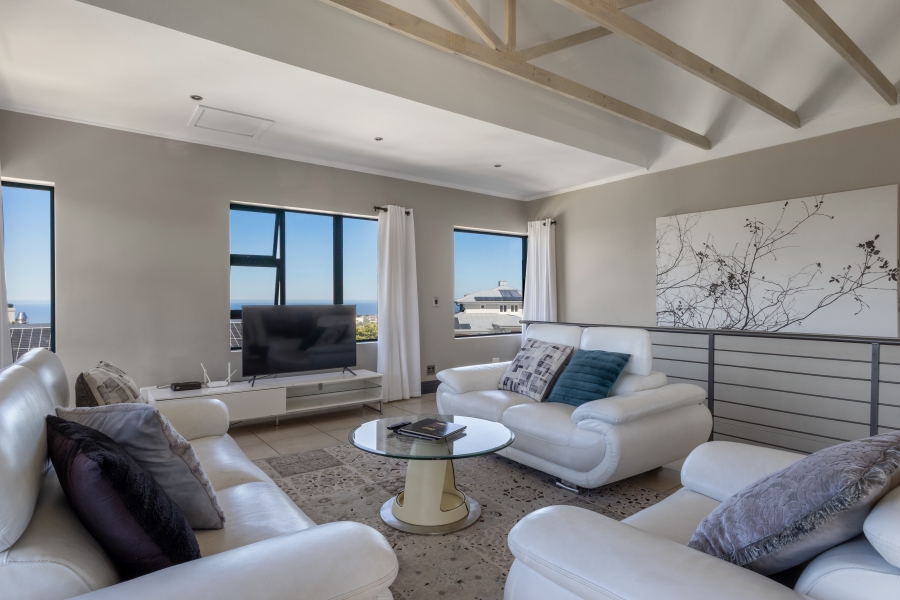 3 Bedroom Property for Sale in Pezula Golf Estate Western Cape